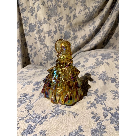 Wheaton Amber Iridescent Colonial Southern Belle Glass Figurine - Picture 1 of 8